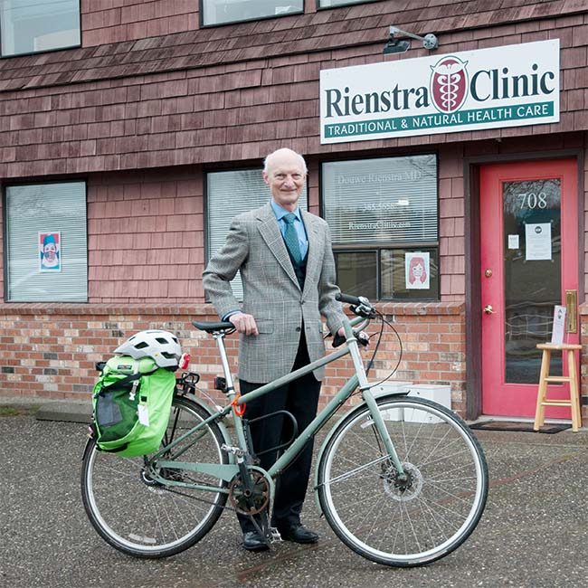 Dr Rientra with bicyle